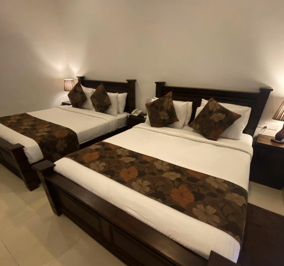 Hotel Bamiyan Kandy Exterior photo